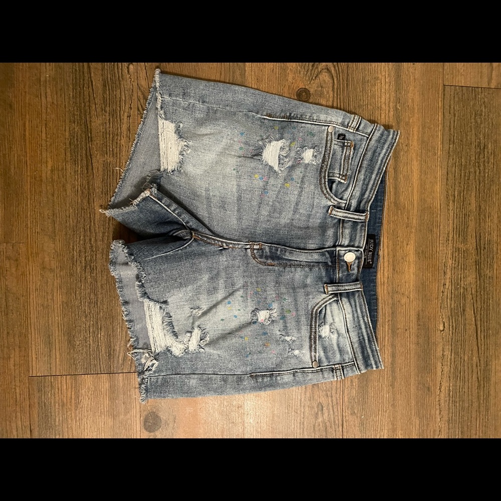 Judy blue shorts